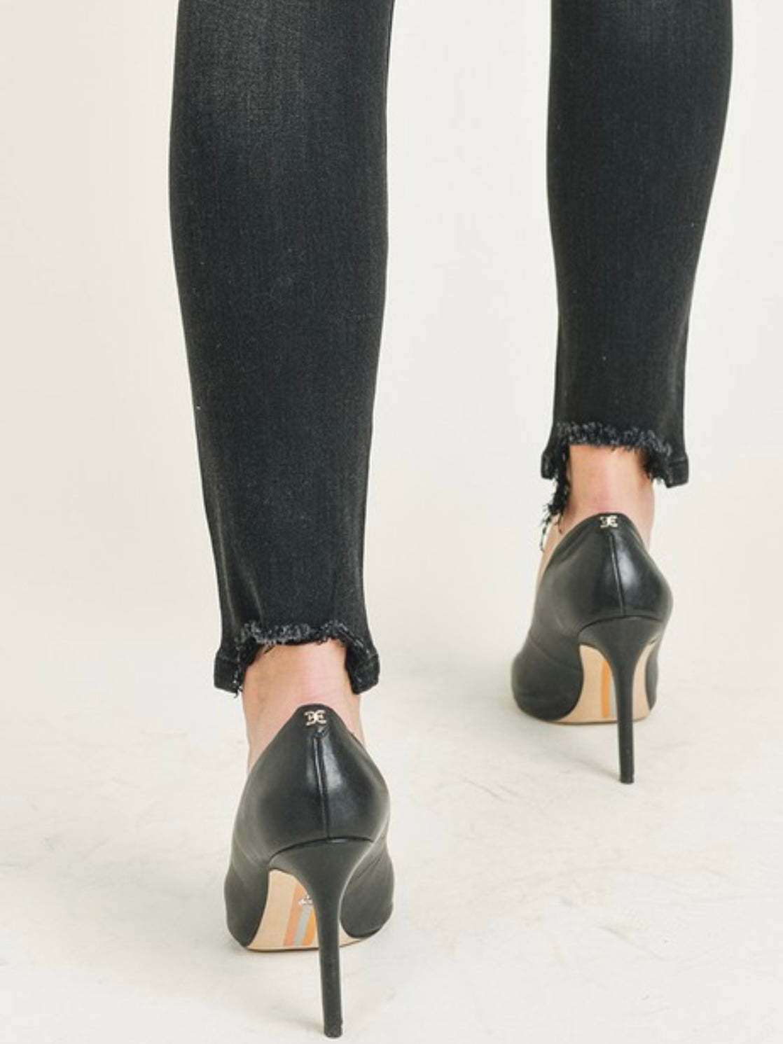 Skyline Pocket Straight Jeans