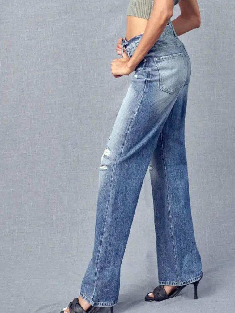 Lydia 90s Flare Kancan Jean