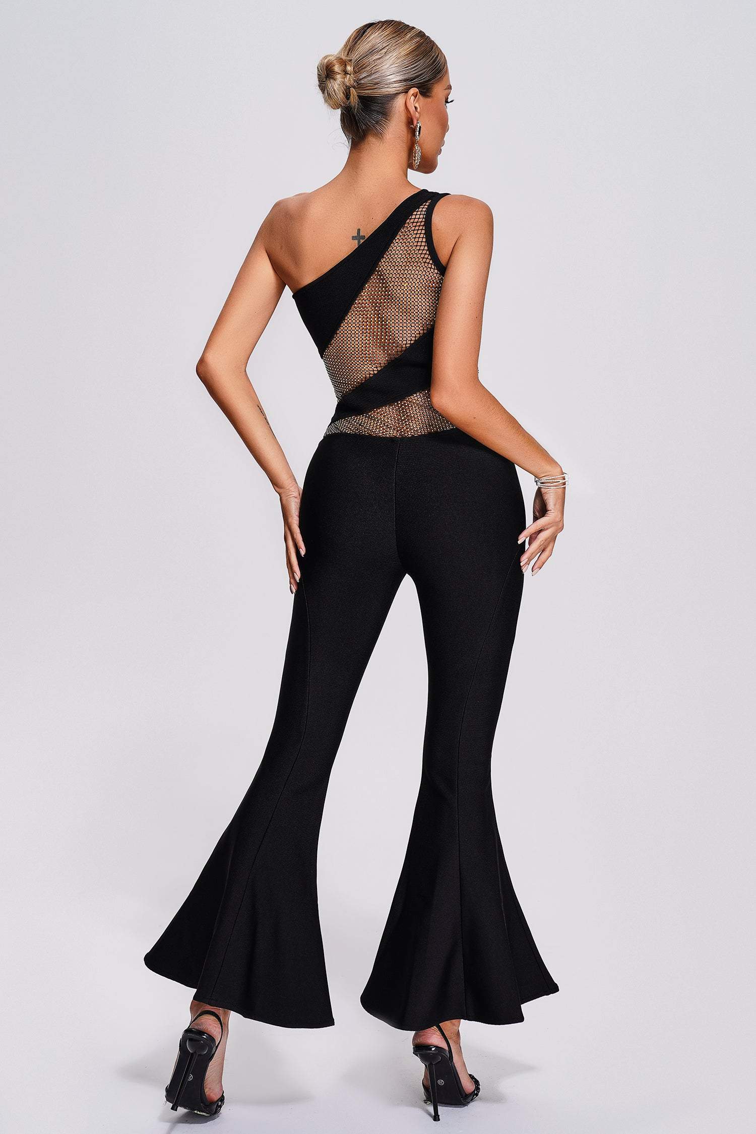 Trinvilla One Shoulder Mesh Bandage Jumpsuit